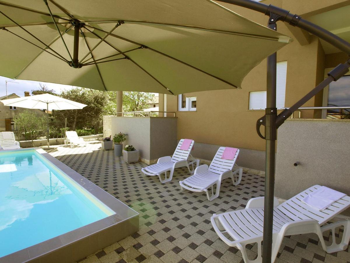 Apartment Mlasina-2 By Interhome Nin Exterior foto